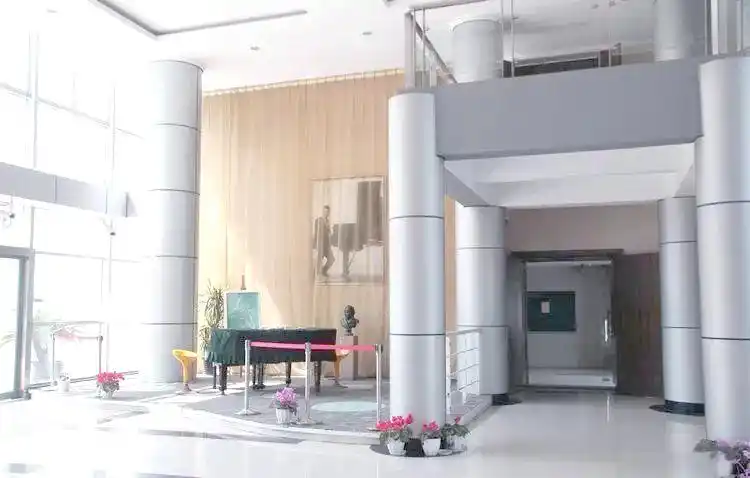 陶行知中学 怎么样_上海市行知中学介绍_上海市行知中学师资力量