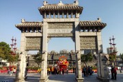 广州陈家祠：岭南建筑明珠，三雕二塑一铸一画全揭秘