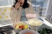 婆婆来伺候月子怕添堵？学这位宝爸亲手做精致月子餐