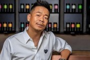 孙浩：从唱中华民谣到演装台铁主任
