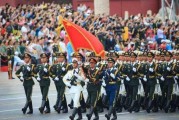 军人正步走视频 中国阅兵太震撼