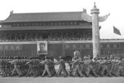 中国空军军服图片 从49式到现在的阅兵服变化
