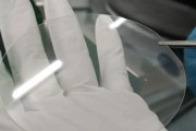 首台国产MOCVD设备试产成功，高质量GaN外延片出炉