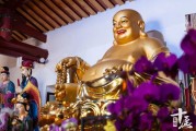 笑佛布袋和尚：他的袋子里到底有什么秘密？