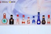 白酒龙头推50ml小酒，年轻人真会为这缩瓶白酒买单？