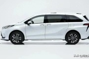 丰田小商务车格瑞维亚，30万级油耗5.71L家用首选
