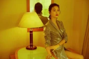 倪虹洁变性人？42岁凭花木兰演技翻红，真实人生更精彩