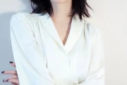倪虹洁不是变性人，43岁凭演技翻红，她到底经历了什么？