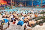 哈尔滨亲水游夜场新玩法，五一玩水人气爆棚