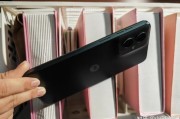 摩托罗拉g55测评：5000mAh大电池+120Hz屏，不支持无线充