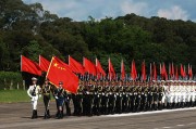 武警中尉是什么级别？看懂军衔星徽和杠数就明白