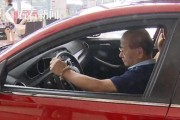 上海新能源绿牌新规：两类人可换购纯电车，条件速看