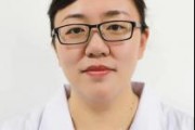 新生儿多久能看清妈妈？视力发育时间表