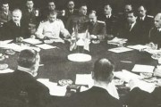 波茨坦公告揭秘：裕仁天皇传中没写的二战终局
