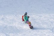 滑雪拍照火了！建筑摄影工作室教你拍大片