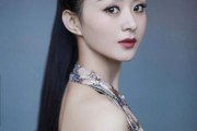 赵丽颖家庭资料曝光：儿子想想像妈妈，弟弟帅妻颜值不输姐姐