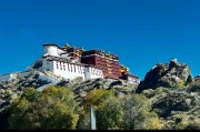 布达拉宫1300年不倒的秘密：深入山体的地垄才是真功臣