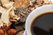 常喝甘草水有啥好处？化痰祛湿、改善痰湿体质