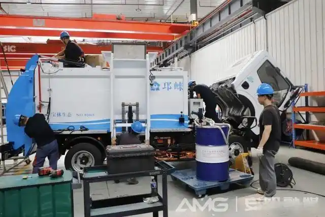 压缩式垃圾车定制_河南犀重新能源汽车_安阳新能源汽车公司