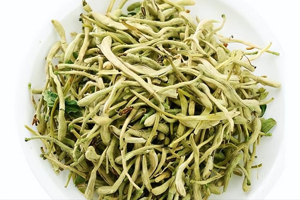 正常的菊花茶是什么颜色_金银花菊花茶功效_金银花菊花清肝降火