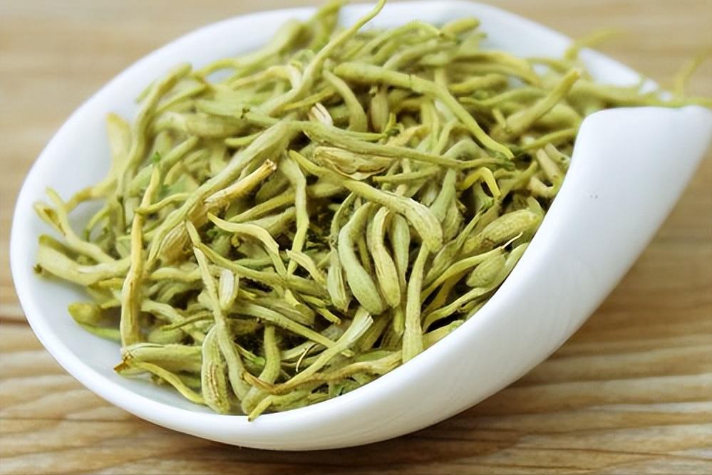 金银花菊花清肝降火_金银花菊花茶功效_正常的菊花茶是什么颜色