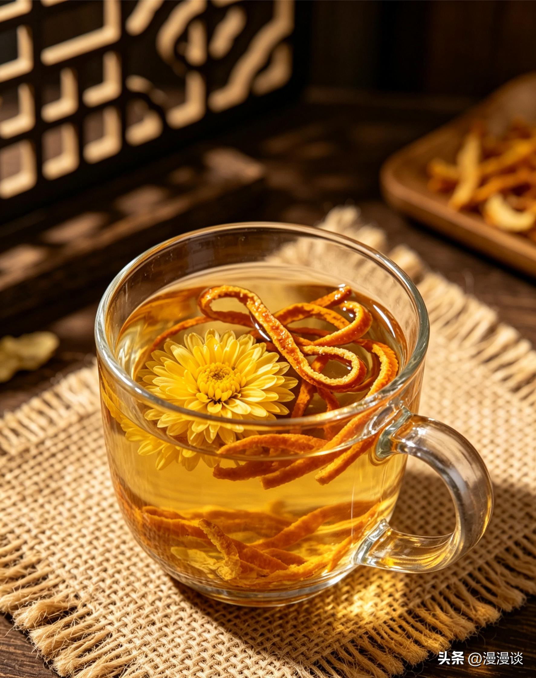 清肝明目枸杞菊花茶做法_正常的菊花茶是什么颜色_肝火旺盛菊花茶搭配