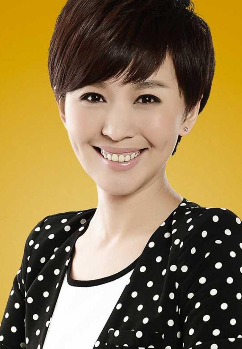 欧阳夏丹 复出 近况_欧阳夏丹 复出 新年祝福_新闻30分欧阳夏丹图片