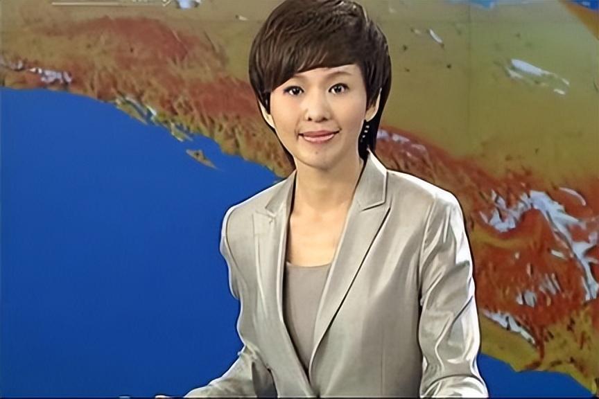 欧阳夏丹 复出 新年目标_欧阳夏丹 复出 主持生涯回顾_新闻30分欧阳夏丹图片