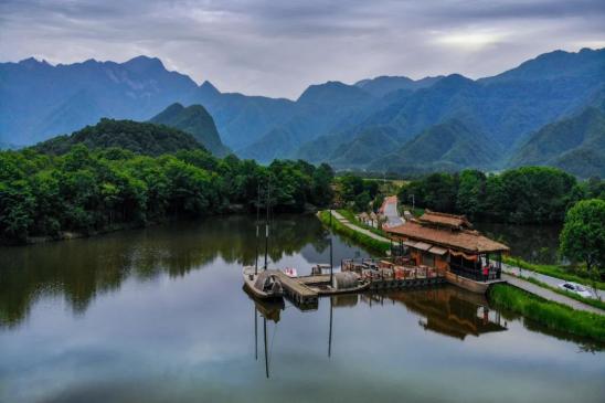 神农架哪些景点必去_神农架自然风光_神农架旅游景点