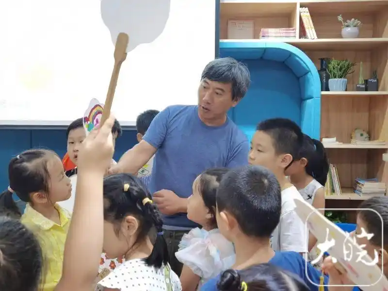美术老师传递美文化自信_美术男生老师滨湖路小学_合肥南门小学美术老师刘晶辉