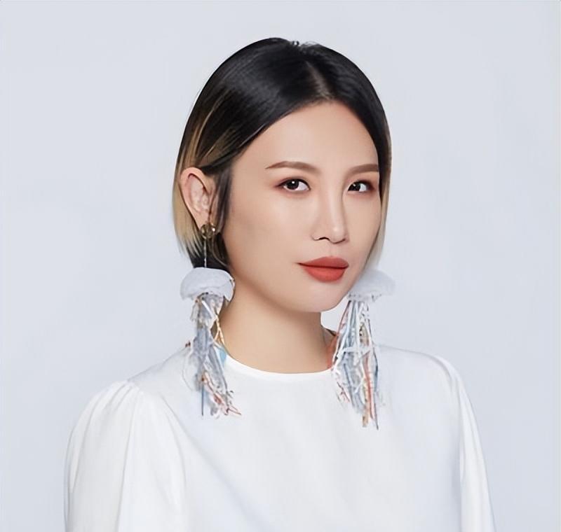 魏如萱隆宸翰分手_魏如萱感情经历_魏如萱 香格里拉