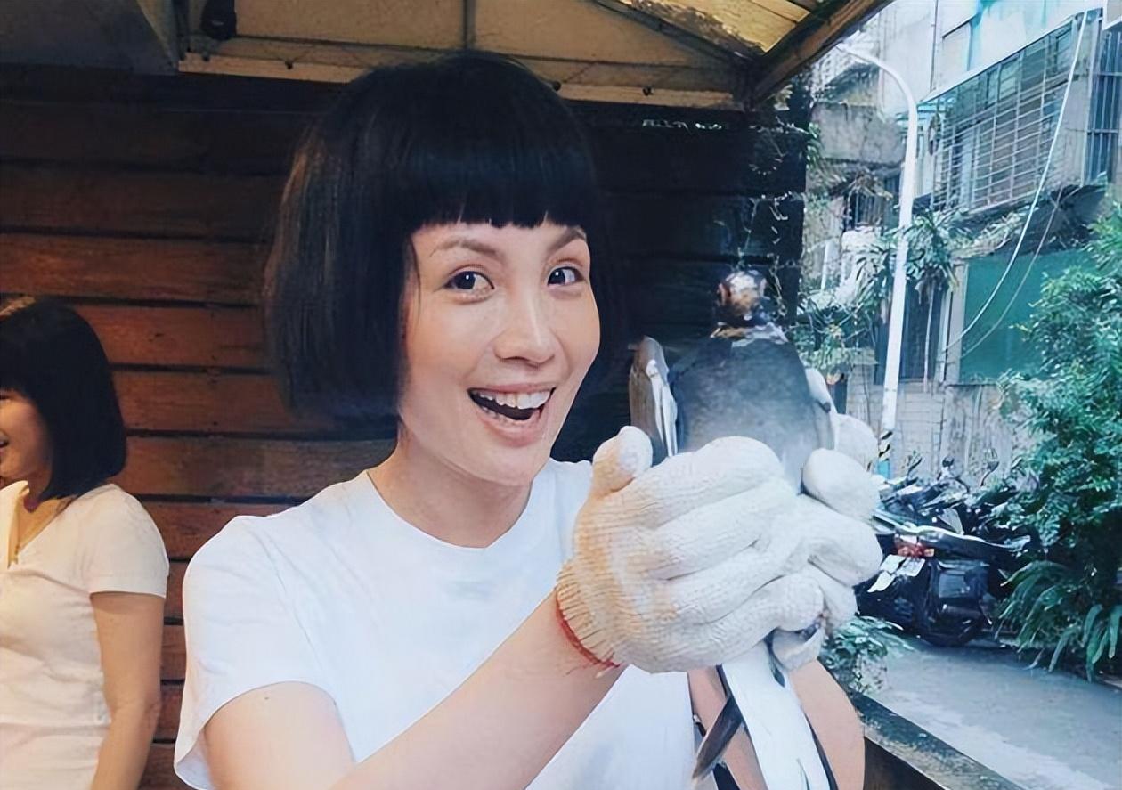 魏如萱隆宸翰分手_魏如萱感情经历_魏如萱 香格里拉