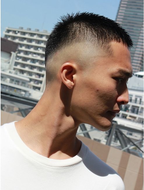 男士清爽发型_男士显精神发型_短子弹头发型有几种