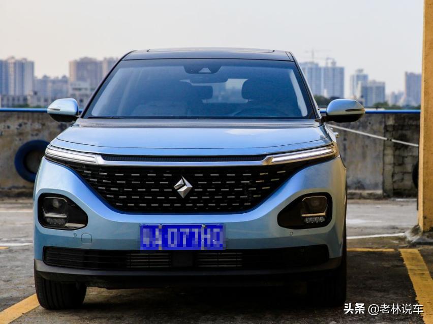 新宝骏车联网 智能汽车_新宝骏RM-5 最美智能家用MPV_宝骏新mpv