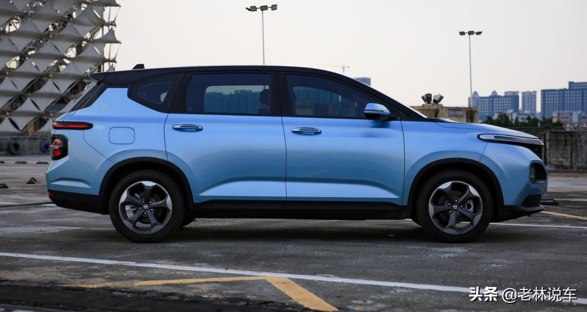 新宝骏车联网 智能汽车_新宝骏RM-5 最美智能家用MPV_宝骏新mpv