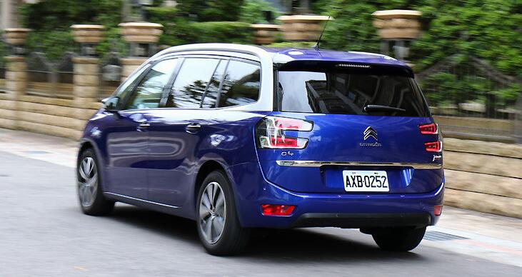 全新雪铁龙C4毕加索 家用MPV 全景天窗1.6T动力_宝骏新mpv_雪铁龙C4毕加索 宝骏730空间对比 丰田塞纳奥德赛