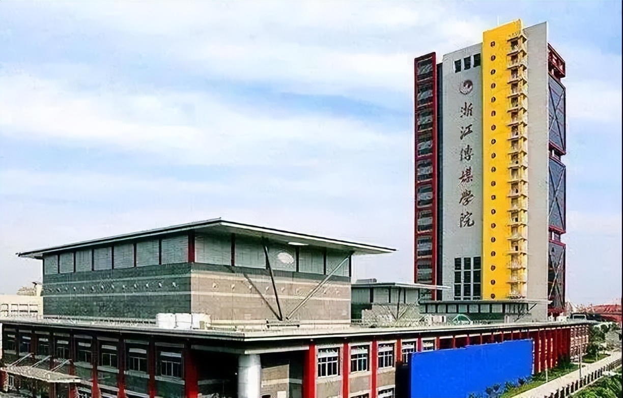 云南艺术学院文华学院转设_中国传媒大学南广学院文化管理学院_昆明传媒学院