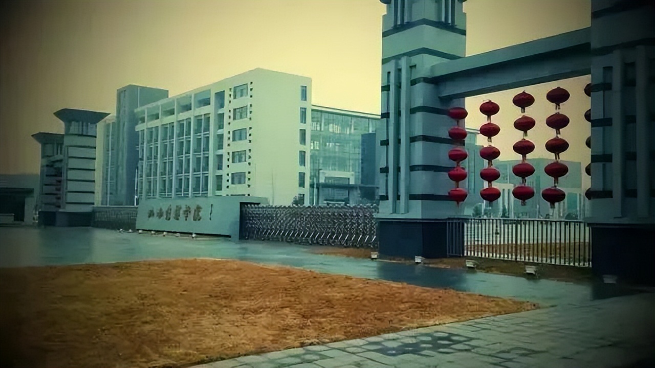 昆明传媒学院_云南艺术学院文华学院转设_中国传媒大学南广学院文化管理学院