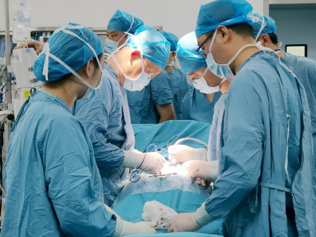 张殿英张培训教授青岛救治患者_北大医院骨科邑晓东_北京大学人民医院创伤骨科