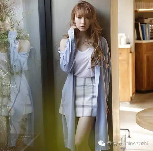 藤井莉娜代言_日系穿搭_藤井莉娜穿搭教程