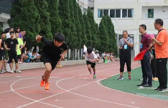 特长生_高考艺术特长生取消_科技特长生崛起