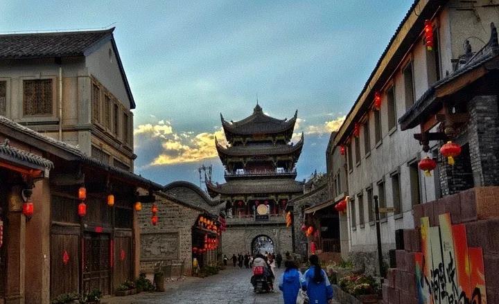 邛海泸山风景区_螺髻山温泉瀑布_四川西昌旅游景点大全