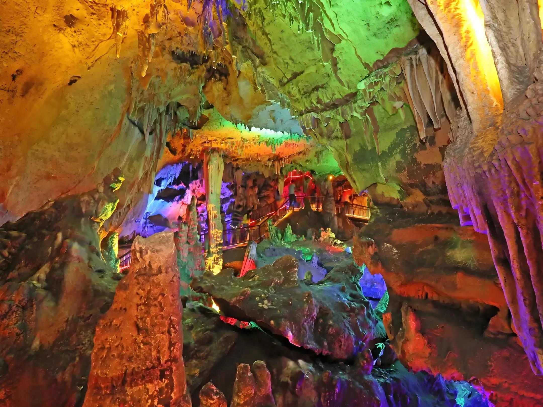 邛海泸山风景区_螺髻山温泉瀑布_四川西昌旅游景点大全