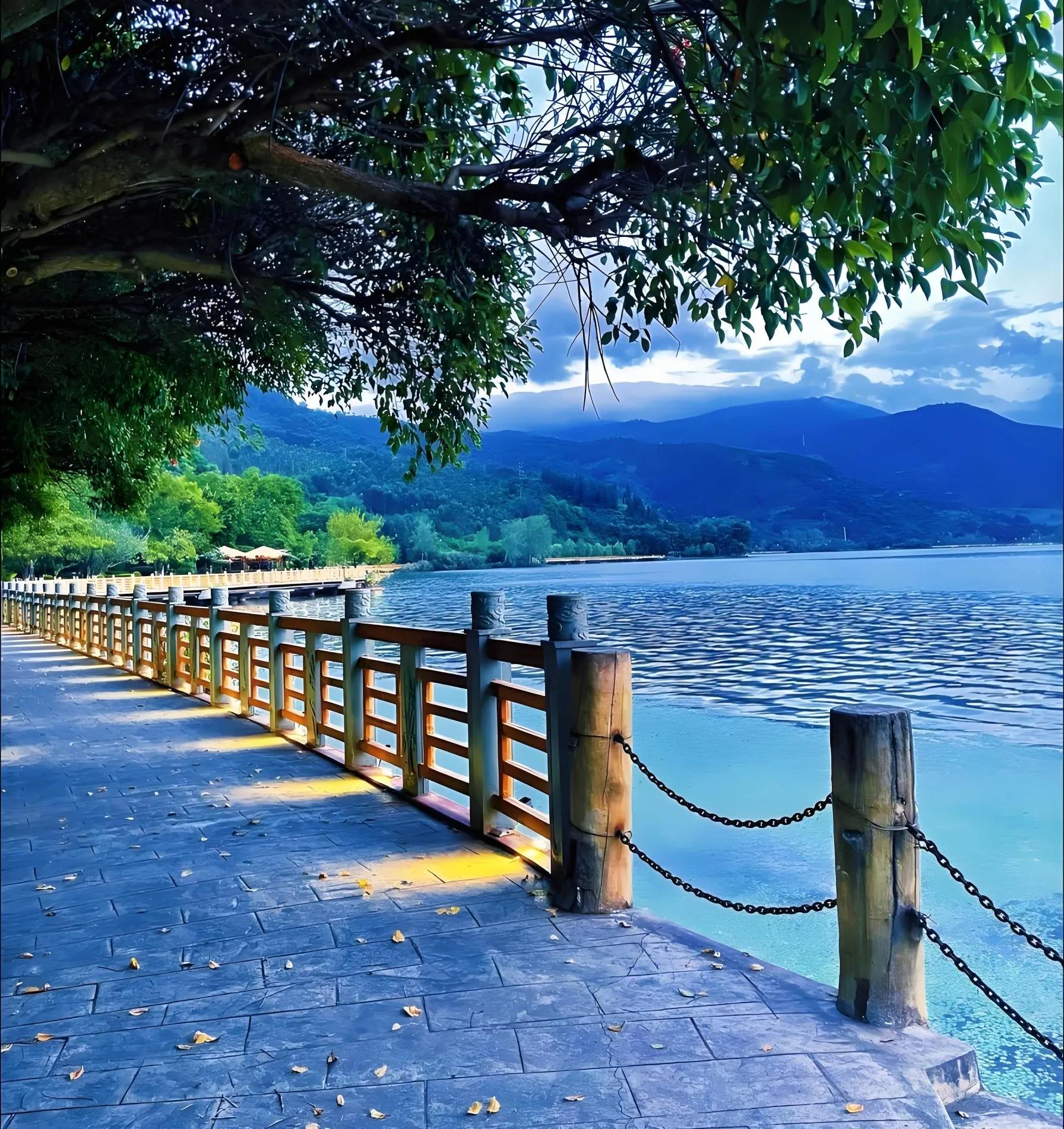 螺髻山温泉瀑布_四川西昌旅游景点大全_邛海泸山风景区