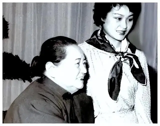 宋庆龄的女儿隋永清_隋永清  宋庆龄养女  海囚 霸王别姬