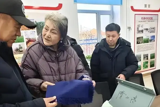 宋庆龄的女儿隋永清_隋永清  宋庆龄养女  海囚 霸王别姬