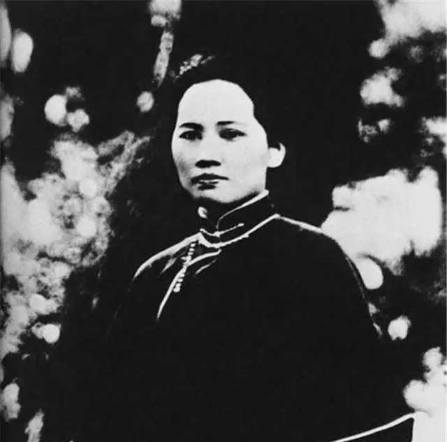 宋庆龄的女儿隋永清_宋庆龄对隋氏姐妹的关爱与教育_宋庆龄与隋永清隋永洁的代抚养关系