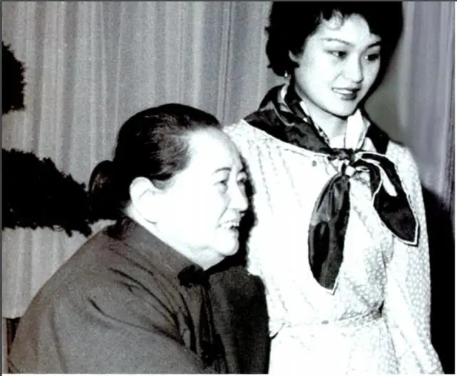 宋庆龄的女儿隋永清_宋庆龄对隋氏姐妹的关爱与教育_宋庆龄与隋永清隋永洁的代抚养关系
