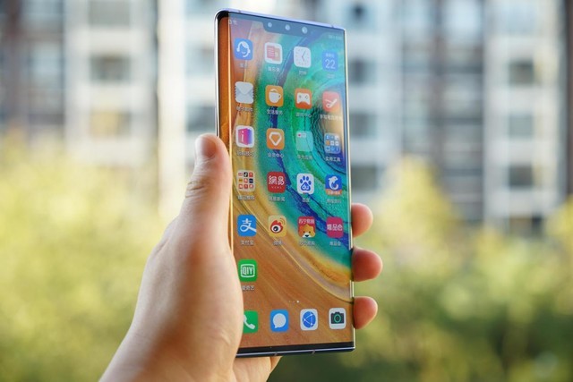 华为mate拍摄效果_华为Mate30Pro 超曲面环幕屏 徕卡电影四摄