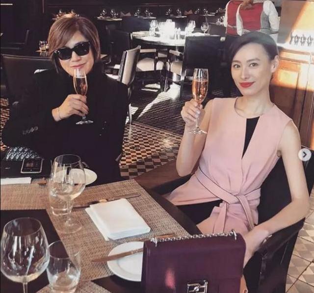 杨颖周秀娜_Angelababy 成名之路_杨颖 模特 生涯